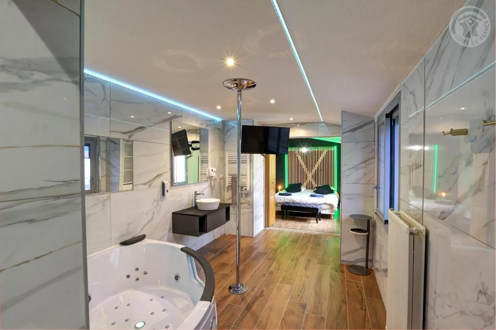 Plenitude Villa Saint-Chamond 0*,  Frankrike